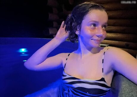 アラブ人妻オンリーファンズ 無料エロ ギャラリー