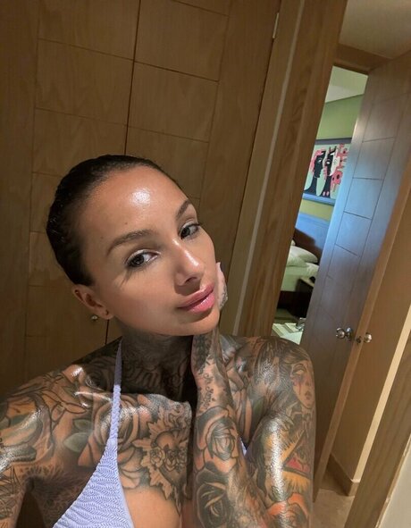 Cleo Petra セックスモデル 写真