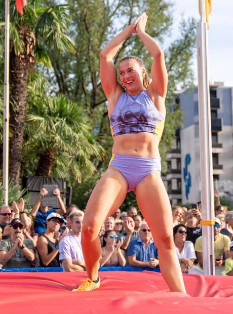 筋肉トランスオンリーファンズ 無料 ギャラリー