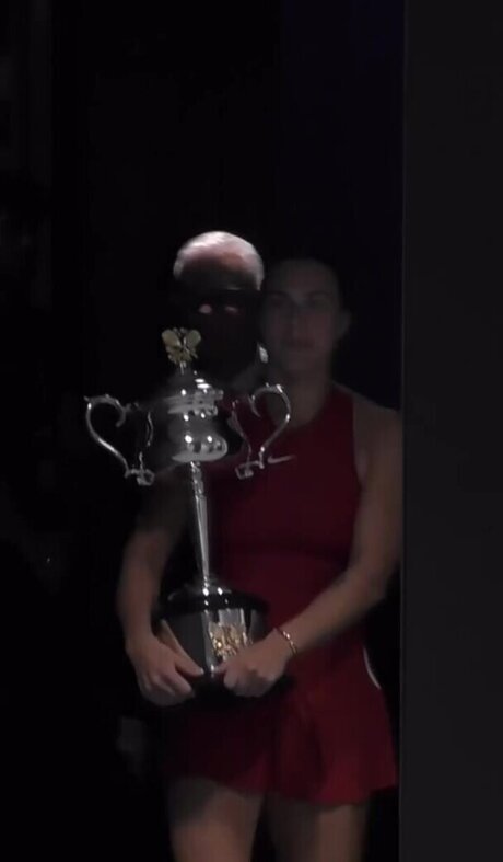 成熟したラテン系オンリーファンズ 美しいポルノ ギャラリー