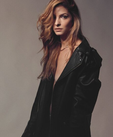 Michelle Batista スター xxx ギャラリー