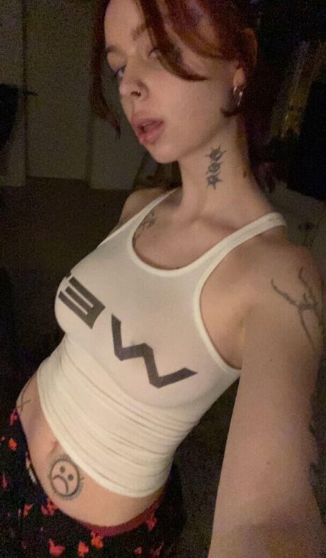 Kalashlika ポルノスター 素敵 画像