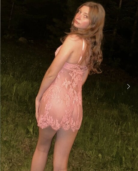 ビキニプリンセスオンリーファンズ 美しいヌード 写真