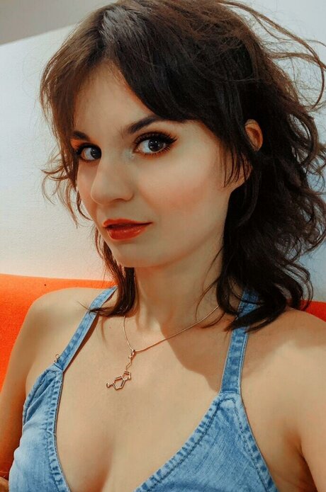 角質の女の子オンリーファンズ アダルト無料 写真