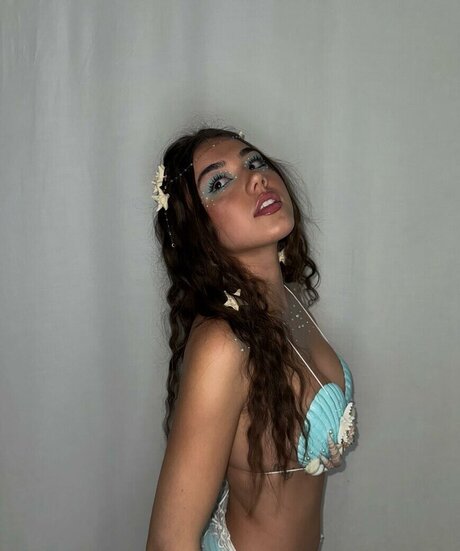 BBW 教師 オンリーファンズ 無料 写真