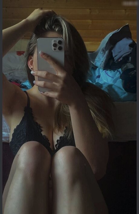 アマチュアディープスロートオンリーファンズ 美しいxxx 画像