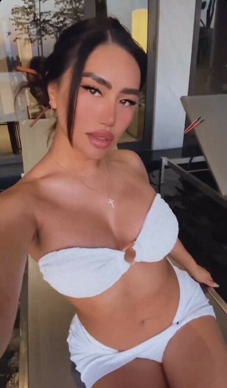 Lydddy 裸の女優 写真