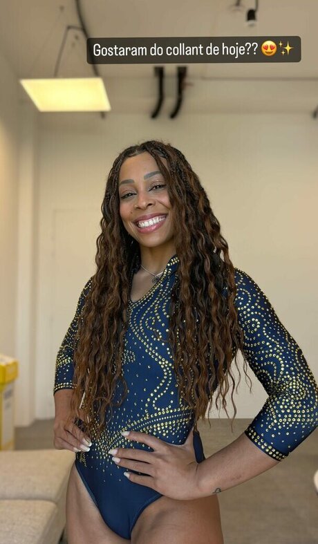 ジンジャーティーンオンリーファンズ トップ 画像