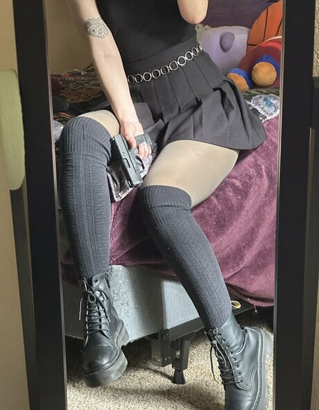 Piscescoma 裸のモデル 写真