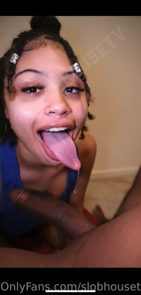 Slobhouse xxxモデル ギャラリー