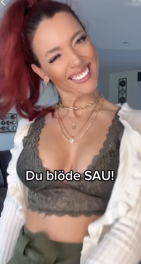 アラブの女の子オンリーファンズ アート裸 写真