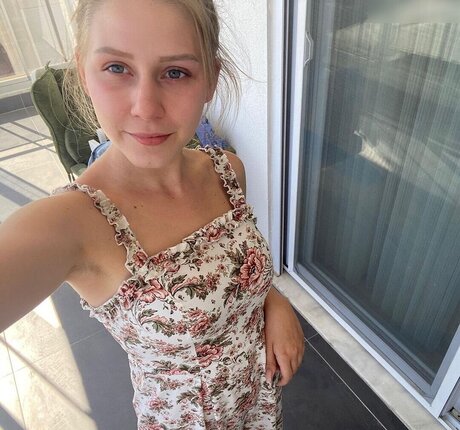 Wollnys 高品質女優 写真