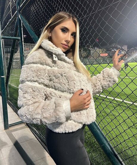 巨乳で痩せているオンリーファンズ パーフェクト ギャラリー