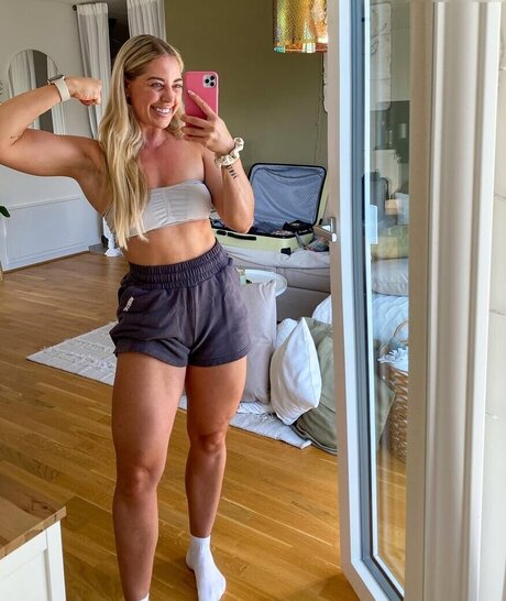 Lisa Marie Wohlmuth アダルトモデル 画像