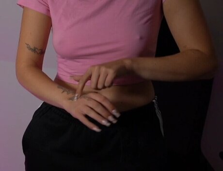 フィットネス熟女オンリーファンズ HD アーカイブ