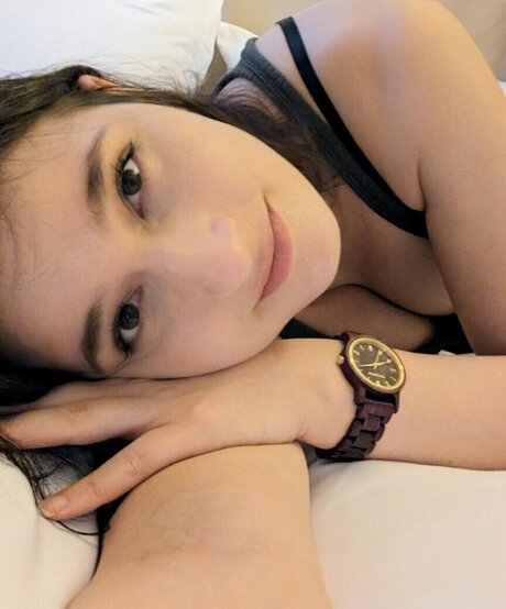 Haselnuuuss ポルノスター 独占 写真