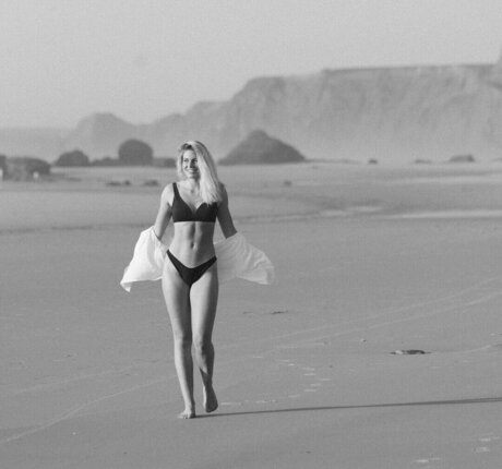 Emmi Schmidt ポルノスター ヌード 写真