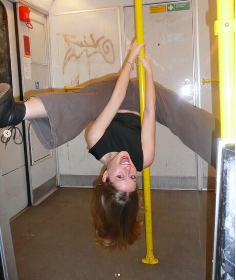 Maria Ludovicaa セクシーモデル 写真