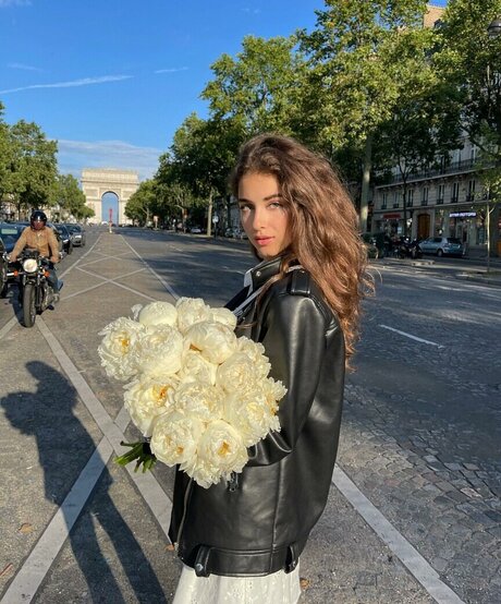 曲線美のxxx オンリーファンズ 無料ポルノ 写真