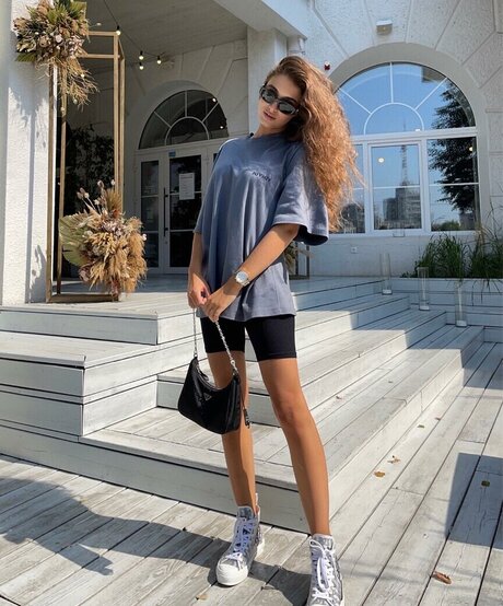 オンリーファンズを崇拝する 無料 画像