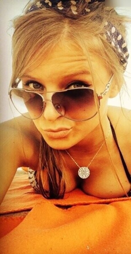 フィットネス熟女オンリーファンズ セクシー 写真