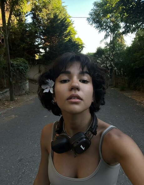 Yashankulova プロフィール写真