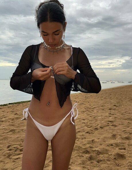 Yashankulova 無料スター アーカイブ