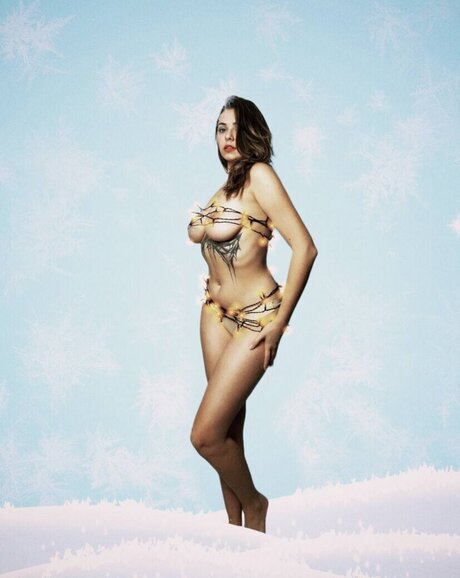 ティーンレズビアンオンリーファンズ ヌード 写真