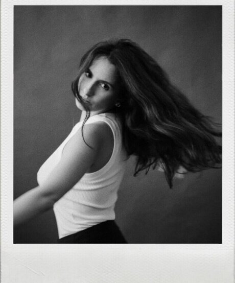 Amanda De Godoi ヌードモデル 写真