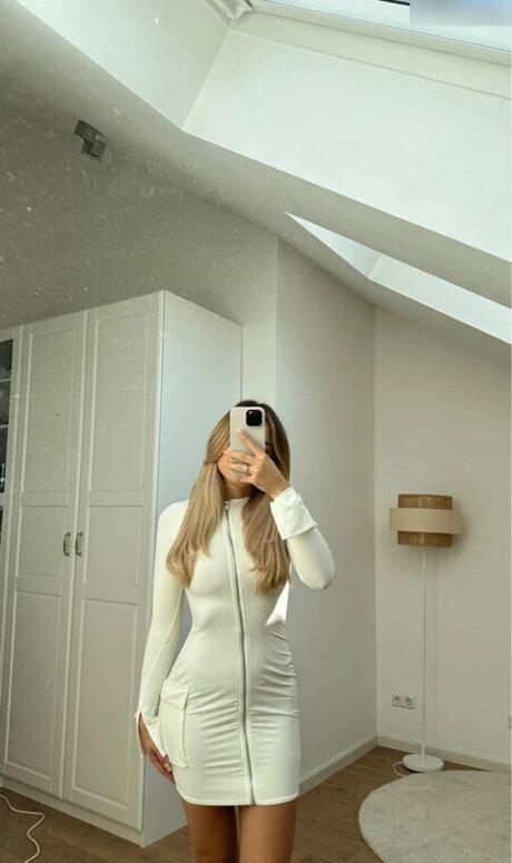 アマチュアペッギングオンリーファンズ ポルノ 画像