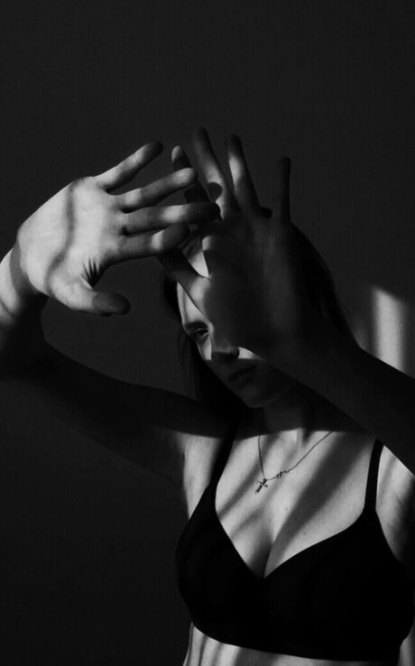 Yapishukino ポルノスター ヌード アーカイブ