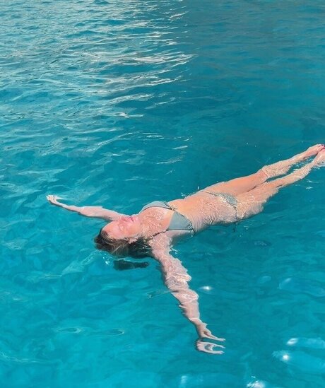 黒檀の熟女オンリーファンズ セックス ギャラリー