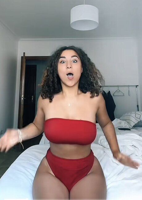 フィットネス 裸 オンリーファンズ ホットヌード 写真