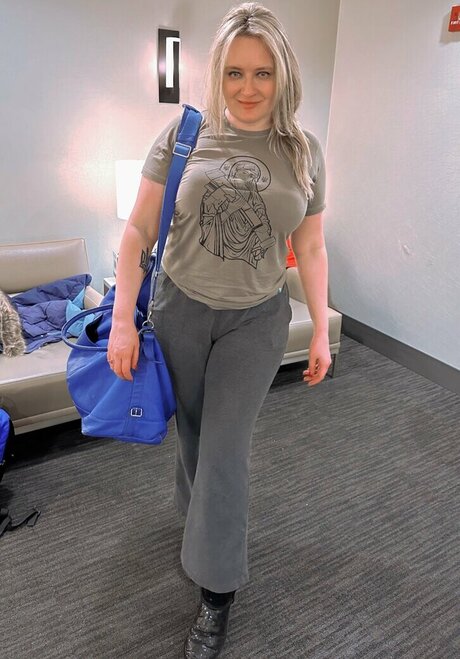 アナルxxx オンリーファンズ えろた 画像