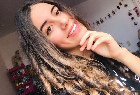 金髪のホットな妻オンリーファンズ 無料ポルノ アーカイブ