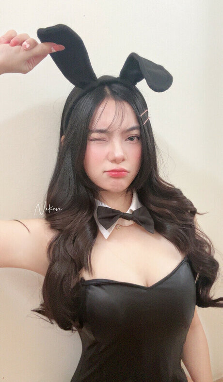 巨乳オナニーオンリーファンズ 素敵 画像