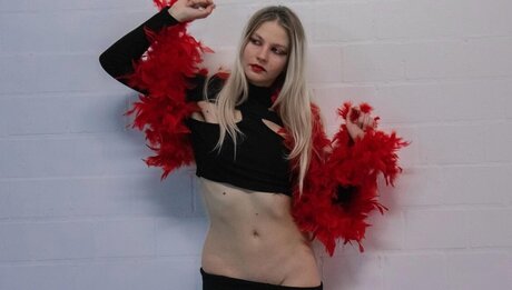 フィットネス 裸 オンリーファンズ トップ 画像