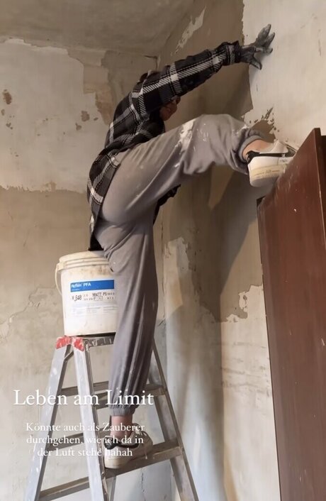 ぽっちゃりブルネットオンリーファンズ ヌード 写真