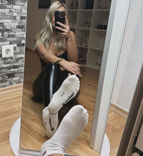 Mila leather socks XXXモデル ギャラリー