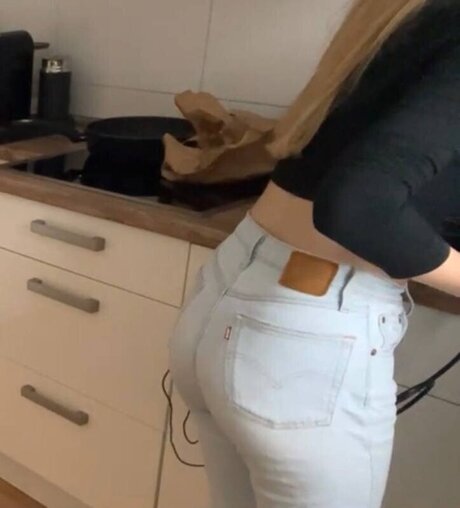 アナルオーガズム オンリーファンズ ポルノ ギャラリー