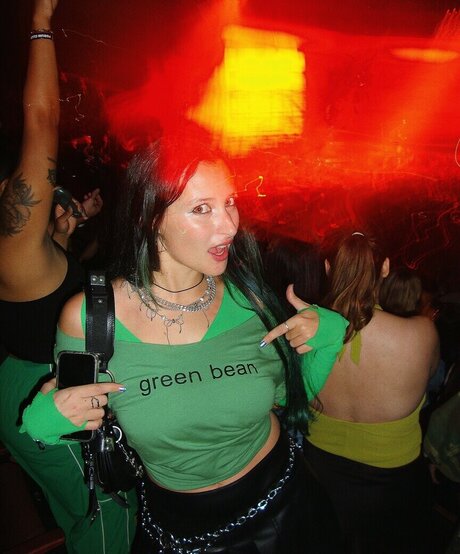 ニューハーフが男とセックスするオンリーファンズ セックス 写真