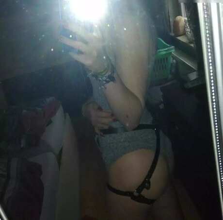 secret hub wue 独占スター 写真