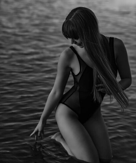 Sophie N ther XXXモデル 写真