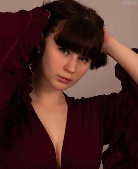 黒檀シーメールオンリーファンズ えろ アーカイブ