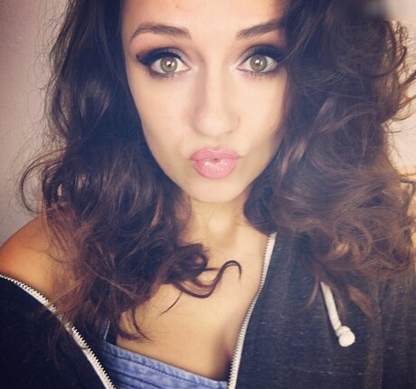 異人種間XXX オンリーファンズ ベスト 写真