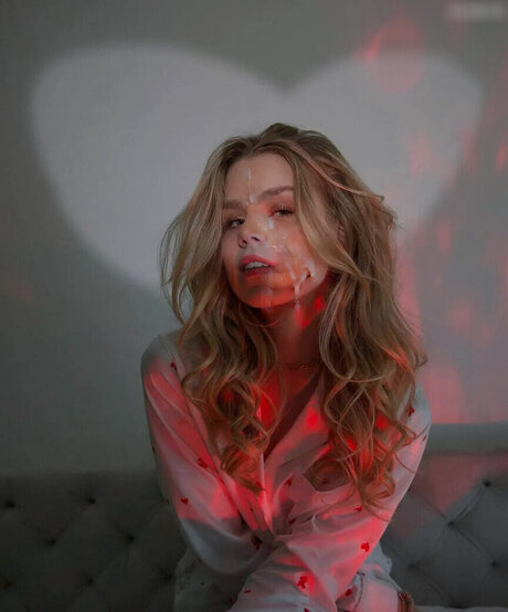 妊娠中のオンリーファンズ パーフェクト 画像