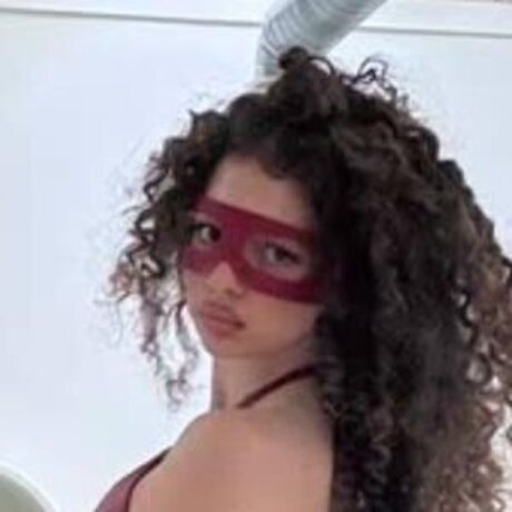 Demitra Kalogeras 美しいスター 写真