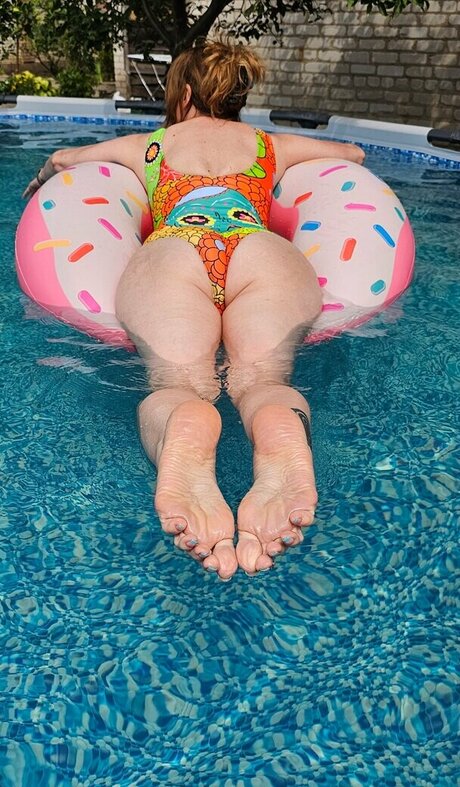 Olga Infinity トップスター 写真