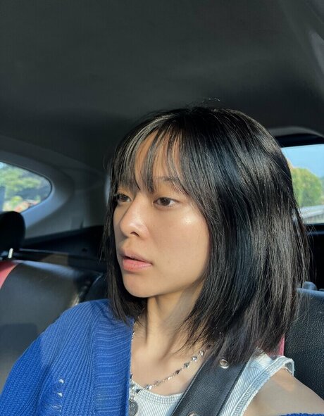 miceraa 素敵なモデル 写真