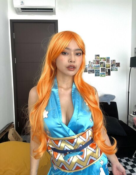 miceraa エロティック女優 写真